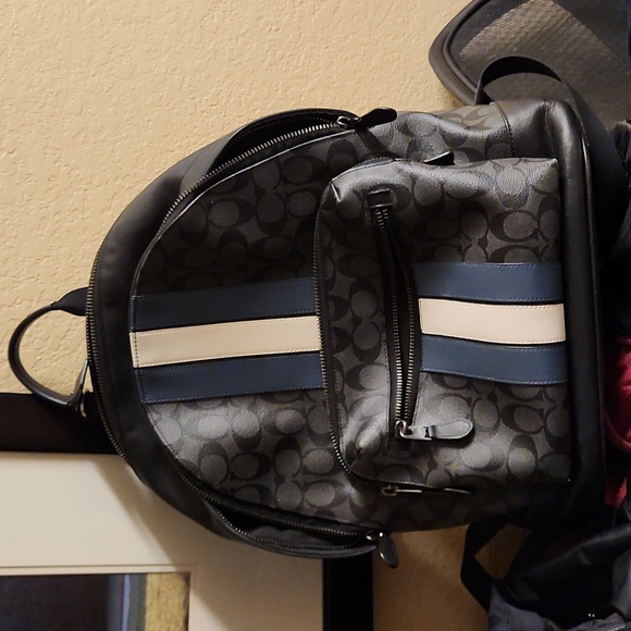 Authentic Mint Condition Coach Backpack - Picture 3 of 5